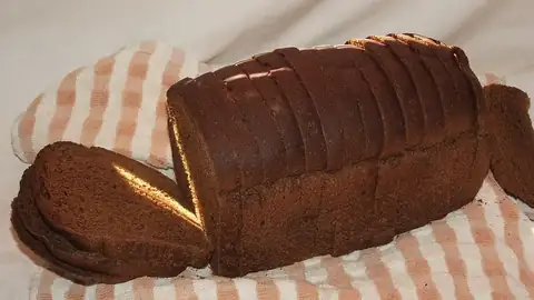 Dark rye loaf, sliced